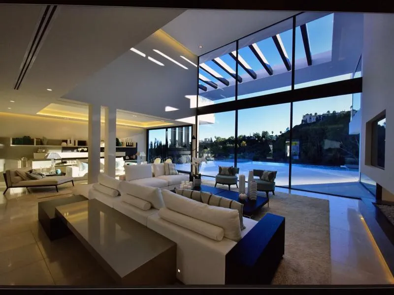 Otra perspectiva del salón