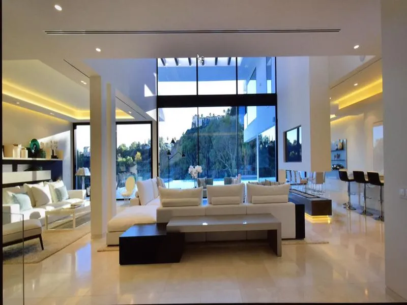 Salón con vistas al exterior